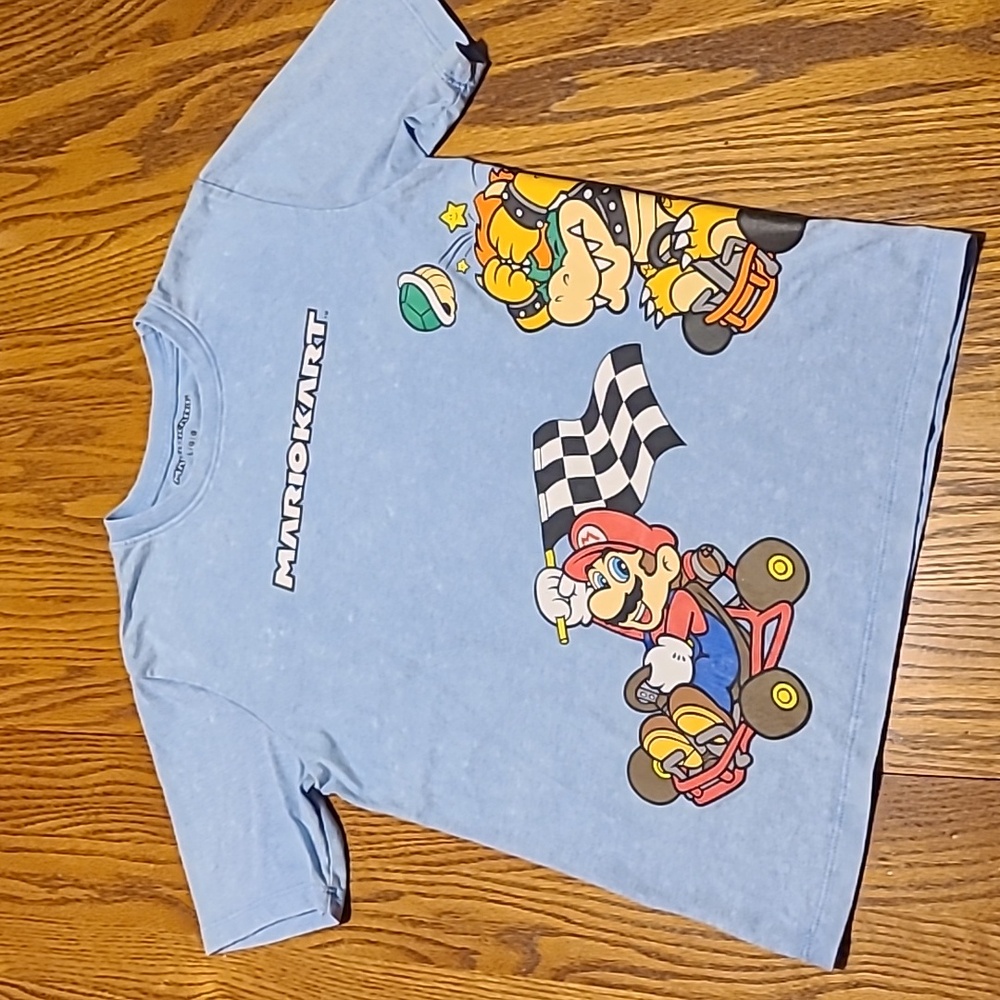 Mariokart Video Game Shirt - Boys Large